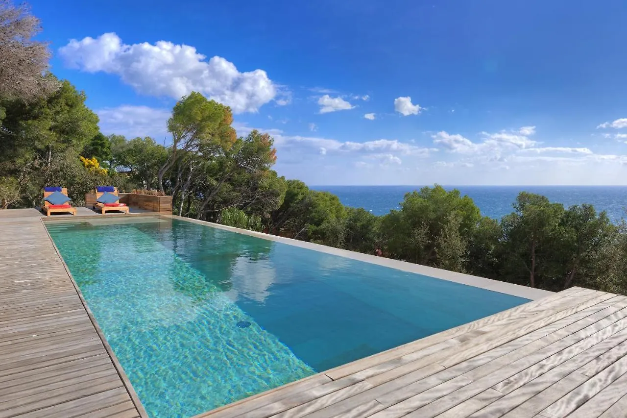 Villa Tamariu 0*,  Spagna